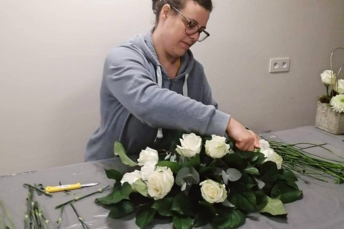 Bloemstuk in studio van Bloemenateljee Nele, Sint-Truiden